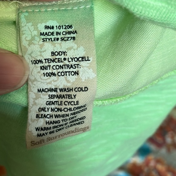 Pale Green, Two-Tone Plus-Size Blouse - Picture 7 of 8